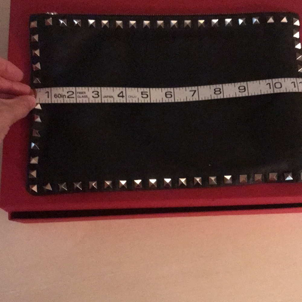 Valentino Garavani Rockstud clutch - Picture 9 of 10